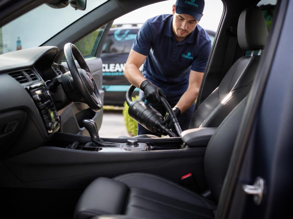 Professionelle mobile Autoinnenreinigung